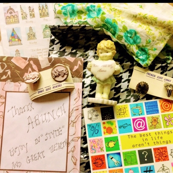 ⚜️🧶 Vintage Hand Crocheted Table Cloth or Cover 42”X 52” - Picture 15 of 16